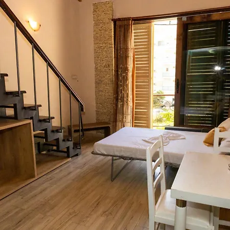 Mateus 4* Himare