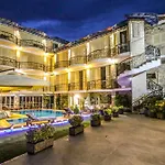 Hotel Mateus Himare